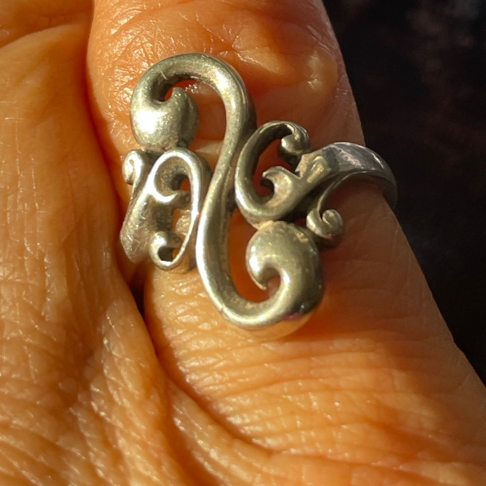 Sterling swirl ring 4.75